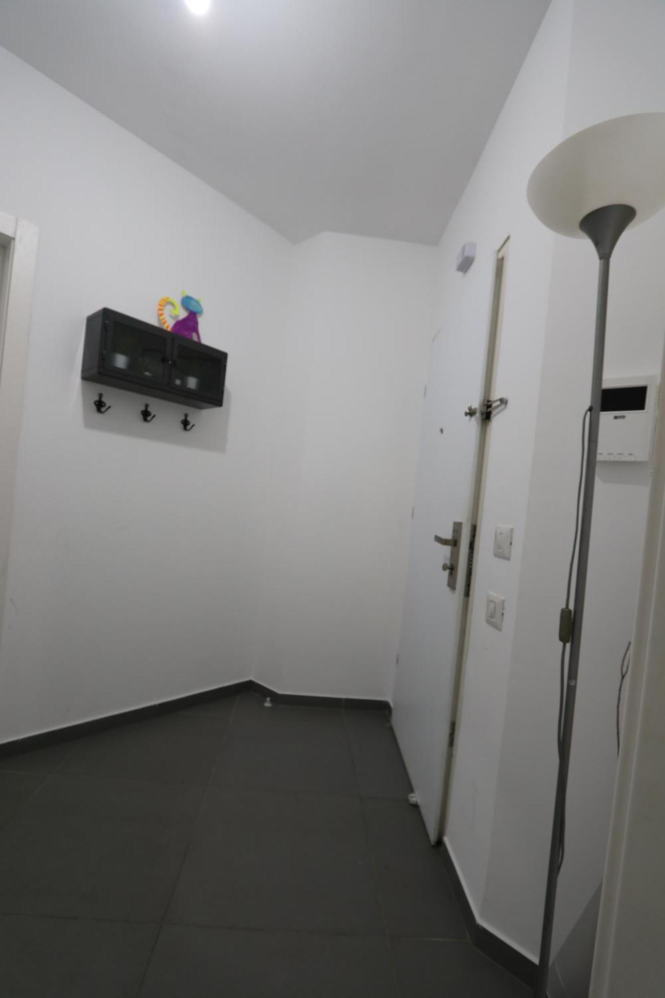 Assuta Apartment